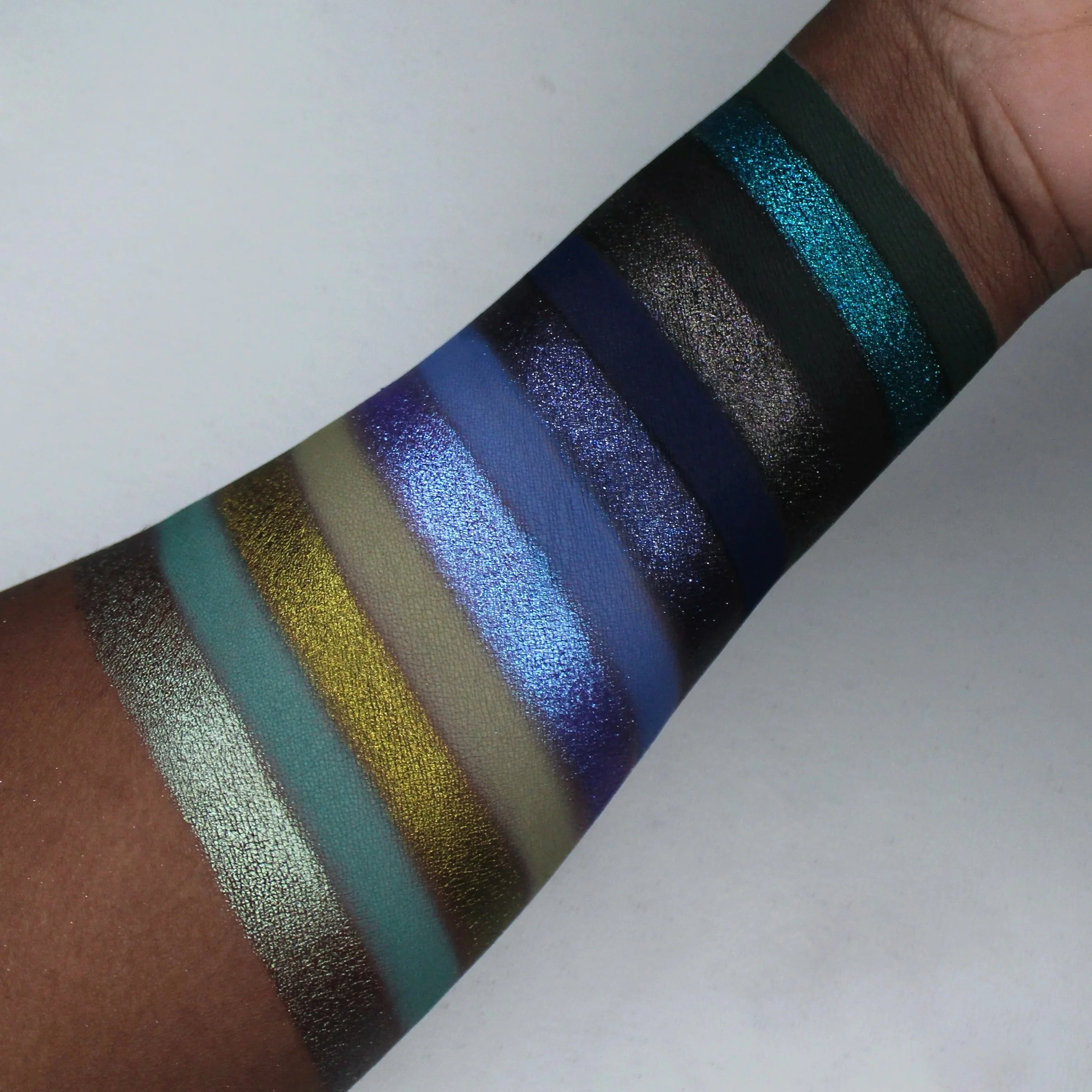 Blend Bunny Cosmetics Beauty Below Eyeshadow Palette - Image 4