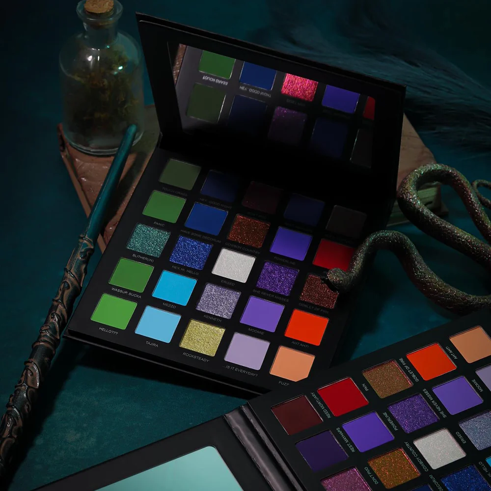 Blend Bunny Cosmetics Little Miss 'She Never Misses' 25 Shade Eyeshadow Palette - Image 2