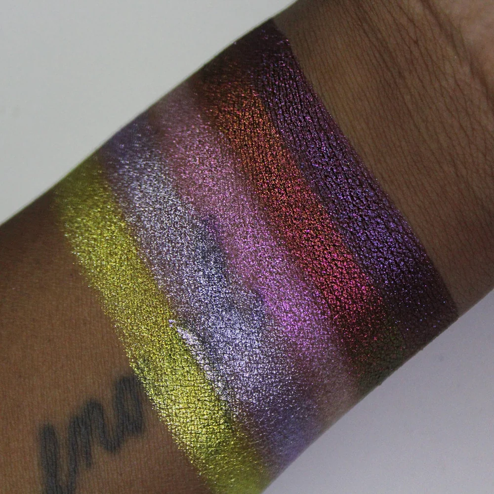 Blend Bunny Cosmetics Little Miss 'She Never Misses' 25 Shade Eyeshadow Palette - Image 4
