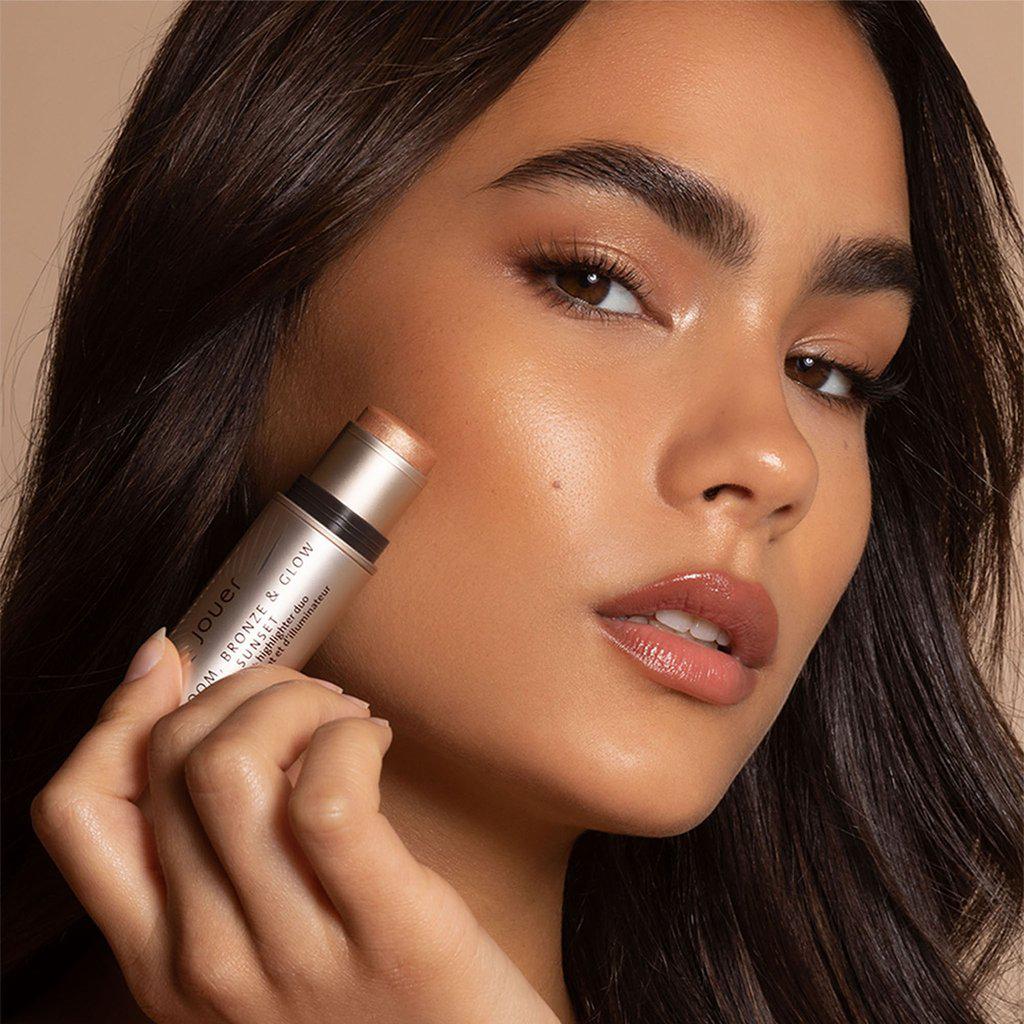Jouer Bloom, Bronze & Glow Bronzer + Highlighter Duo - Image 10
