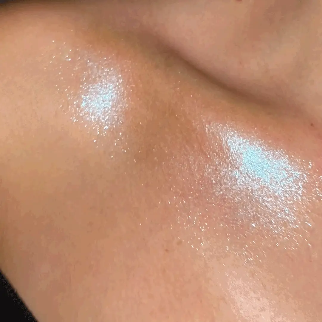 KimChi Chic Beauty Pearl Gone Wild Highlighter - Image 2