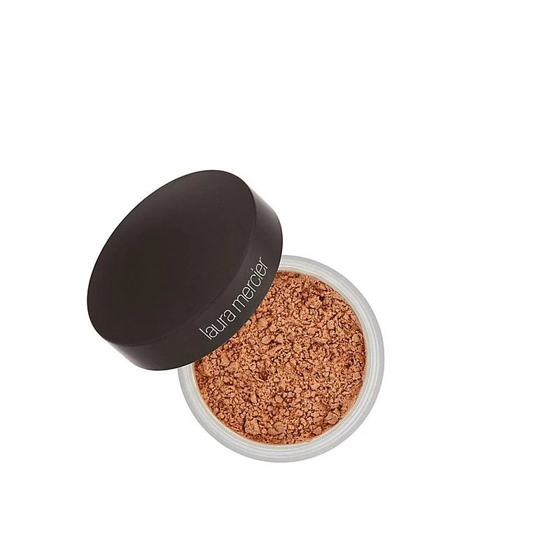 Laura Mercier Translucent Loose Setting Powder - Image 3