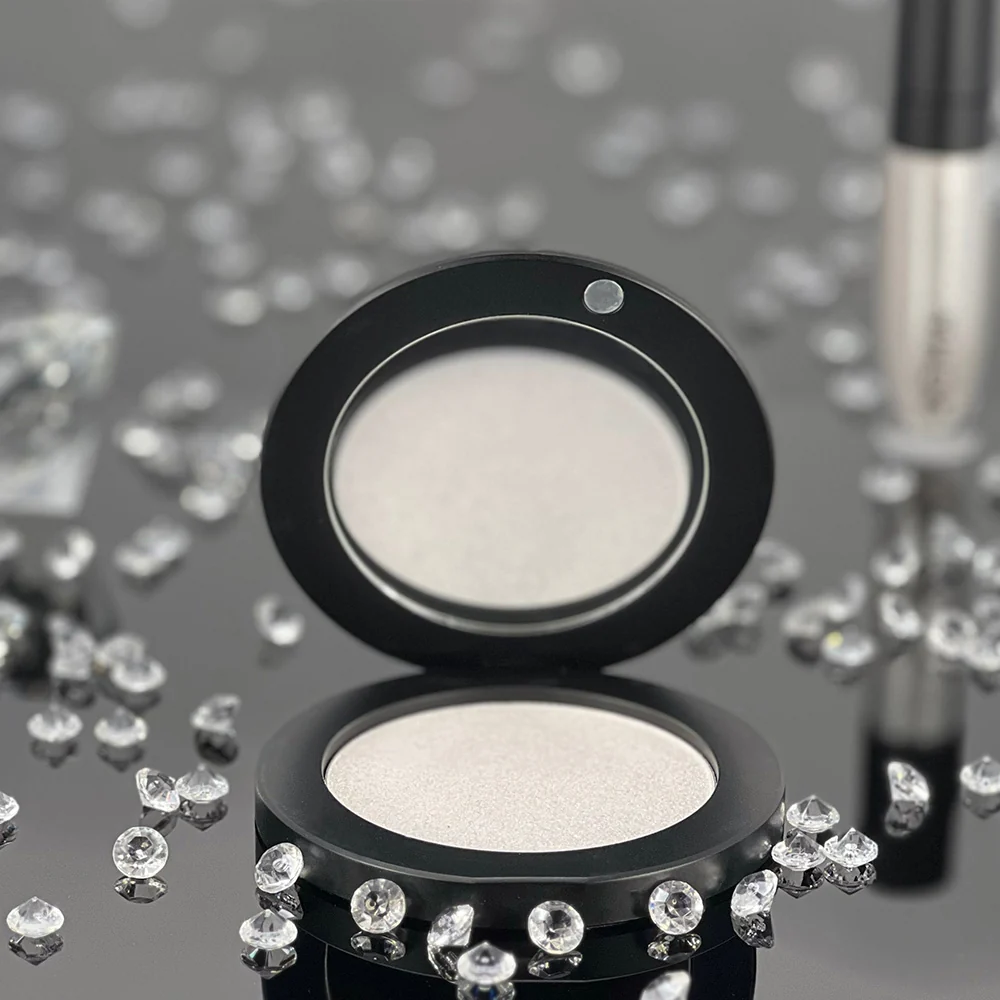 RCMA Diamond Lights Pressed Powder - Image 2