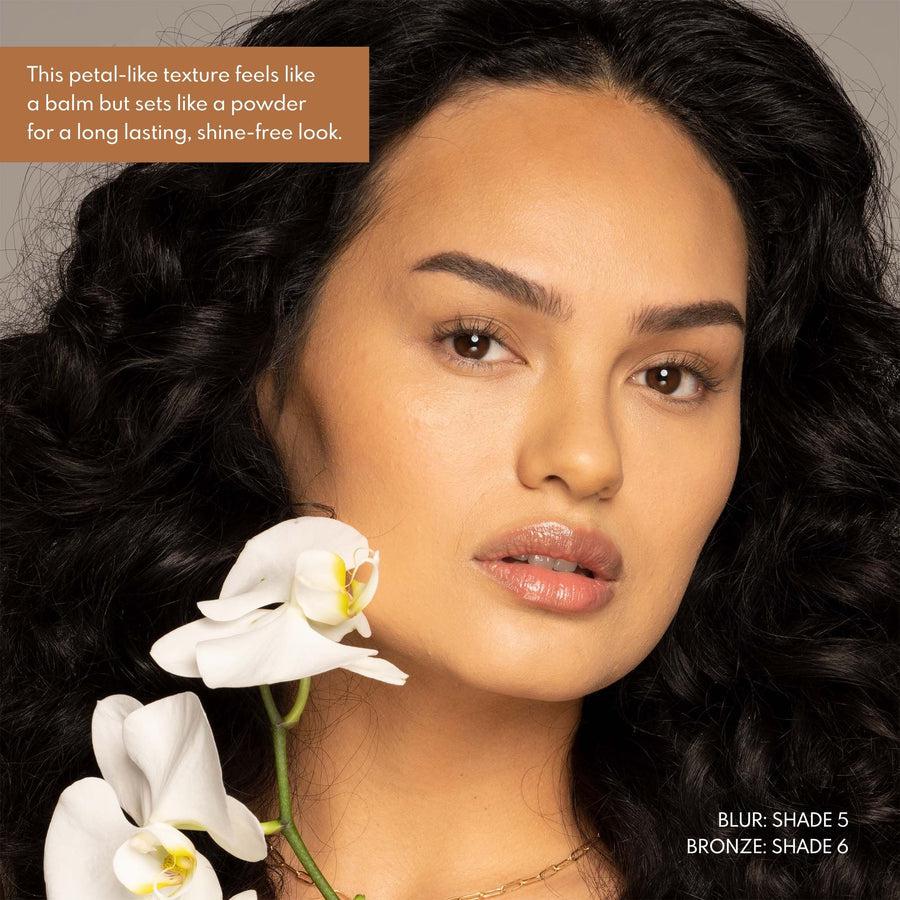 SAMPLE Danessa Myricks Beauty Yummy Skin Blurring Balm Powder - Image 9
