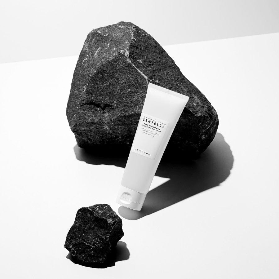 Skin1004 Madagascar Centella Tone Brightening Cleansing Gel Foam - Image 3
