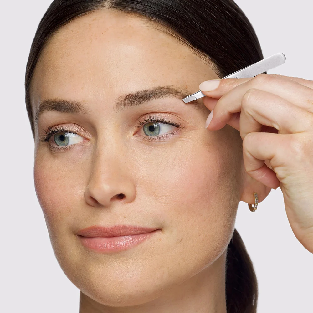 Tweezerman Brow & Facial Grooming Set - Image 10