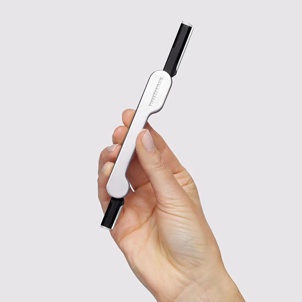 Tweezerman Brow & Facial Grooming Set - Image 6