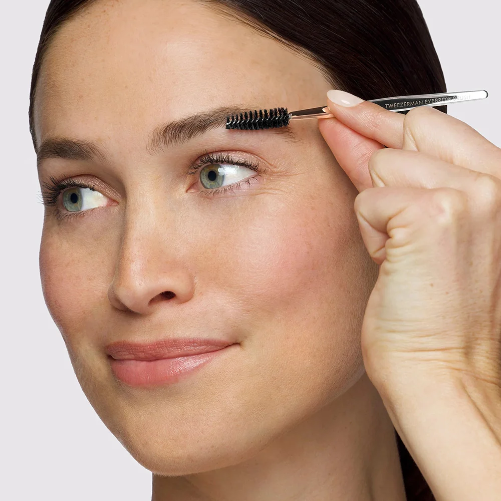Tweezerman Brow & Facial Grooming Set - Image 9